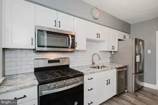 318 Westshire Rd, Baltimore, MD 21229 - Photo 19