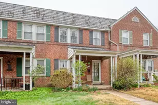 318 Westshire Rd, Baltimore, MD 21229 - Photo 3