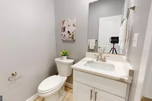 6516 Golden Ring Rd, Rosedale, MD 21237 - Photo 5