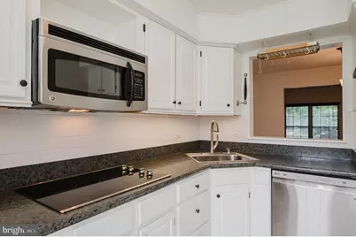 27 Faraday Drive, Lutherville Timonium, MD 21093 - Photo 13