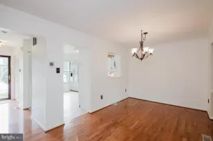 27 Faraday Dr, Lutherville Timonium, MD 21093 - Photo 17