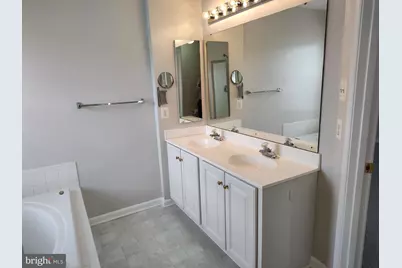 5032 Finsbury Road, Rosedale, MD 21237 - Photo 15