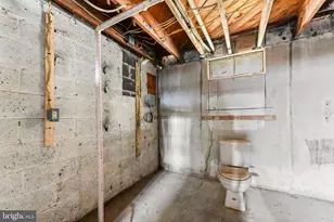 1806 Loch Shiel Rd, Towson, MD 21286 - Photo 27