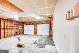 9406 Seven Courts Dr, Baltimore, MD 21236 - Photo 15