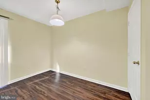 7402 Catterick, Windsor Mill, MD 21244 - Photo 11