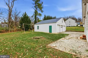 10 Matthews Ave, Cockeysville, MD 21030 - Photo 31