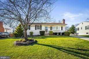 2112 Suburban Greens Dr, Lutherville Timonium, MD 21093 - Photo 3