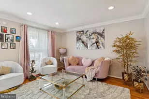 2117 Cross Trails Rd, Windsor Mill, MD 21244 - Photo 5