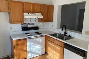 6902 Myersview Dr, Baltimore, MD 21220 - Photo 3