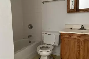 6902 Myersview Dr, Baltimore, MD 21220 - Photo 7