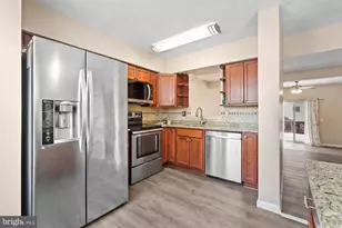 18 Rachel Ct, Owings Mills, MD 21117 - Photo 3