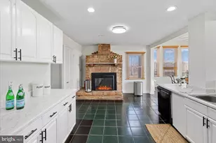 6602 Krone Dr, Baltimore, MD 21207 - Photo 17