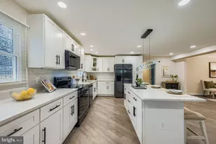 2 Houndstooth Ct, Owings Mills, MD 21117 - Photo 13