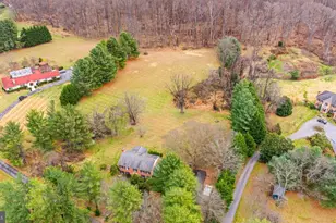 6 Jonathans Ct, Cockeysville, MD 21030 - Photo 5