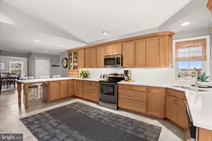 13 Farm Ridge Ct, Baldwin, MD 21013 - Photo 19