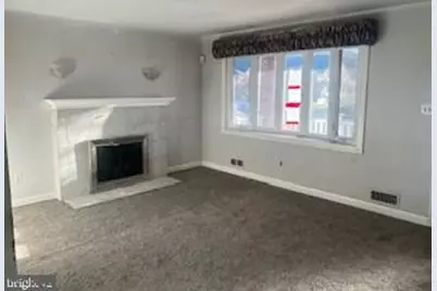 7404 Poplar Avenue, Baltimore, MD 21224 - Photo 9