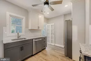 7607 Park Dr, Parkville, MD 21234 - Photo 13