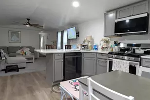 49 Rockywood Ln, Essex, MD 21221 - Photo 5