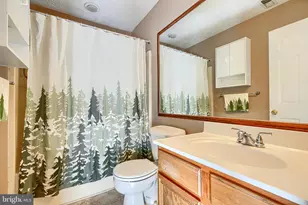 132 Jumpers Cir, Nottingham, MD 21236 - Photo 13