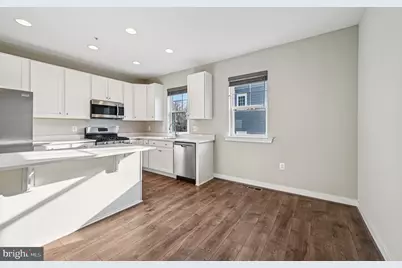 220 E Pennsylvania Avenue, Towson, MD 21286 - Photo 21