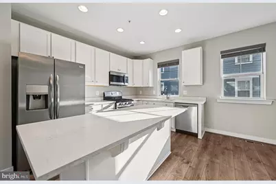 220 E Pennsylvania Avenue, Towson, MD 21286 - Photo 23