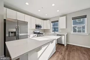 220 E Pennsylvania Ave, Towson, MD 21286 - Photo 23