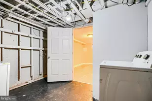 165 Hampshire, Essex, MD 21221 - Photo 31