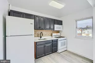 165 Hampshire, Essex, MD 21221 - Photo 11