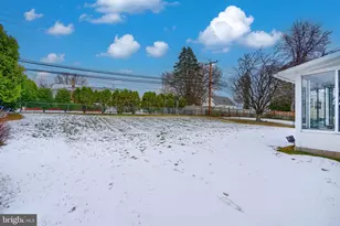 6112 Chesworth Rd, Baltimore, MD 21228 - Photo 3