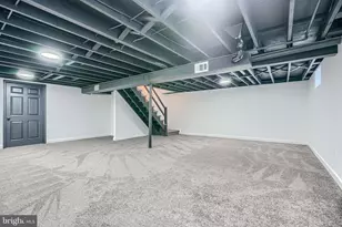 6112 Chesworth Rd, Baltimore, MD 21228 - Photo 37