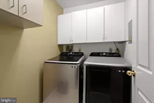 8120 Derby Ln, Owings Mills, MD 21117 - Photo 37