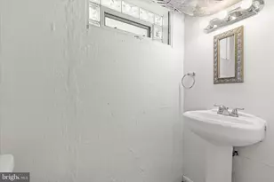 1945 Edgewood Rd, Towson, MD 21286 - Photo 35