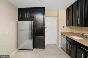 7 Slade Ave, Baltimore, MD 21208 - Photo 13