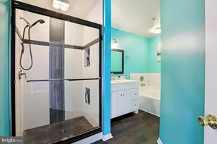 27 Royalty Cir, Owings Mills, MD 21117 - Photo 13