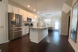 305 Davage Ln, Towson, MD 21286 - Photo 5