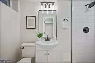 323 Stratford Rd, Baltimore, MD 21228 - Photo 21