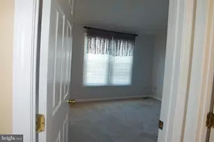 21 Cedarcone Ct, Nottingham, MD 21236 - Photo 9