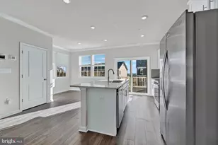 5018 Silver Oak Dr, Rosedale, MD 21237 - Photo 11