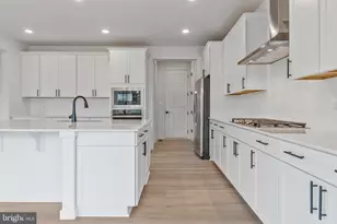 905 Honeyflower Dr, Reisterstown, MD 21136 - Photo 23