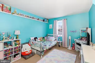 5729 Richardson Mews Square, Arbutus, MD 21227 - Photo 13