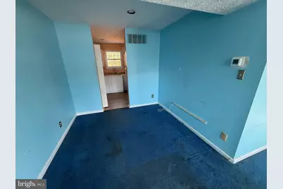 16 W End Court, Baltimore, MD 21227 - Photo 3