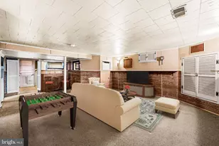 9 Wilfred Ct, Towson, MD 21204 - Photo 5