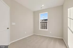 615 Barnehurst St, Middle River, MD 21220 - Photo 9