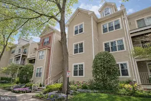 2322 Falls Gable Ln, Baltimore, MD 21209 - Photo 5