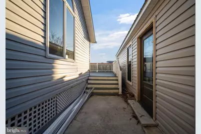 7902 Bridge Avenue, Baltimore, MD 21237 - Photo 33