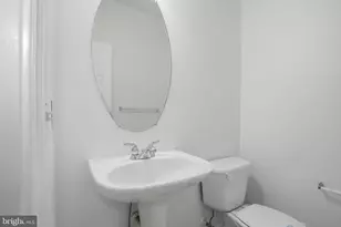 886 Lowe Rd, Middle River, MD 21220 - Photo 9