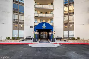 205 E Joppa Rd, Towson, MD 21286 - Photo 3