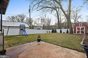 3049 Oak Forest Dr, Parkville, MD 21234 - Photo 23