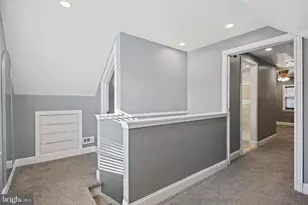 3049 Oak Forest Dr, Parkville, MD 21234 - Photo 15