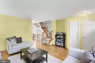 8292 Berryfield Dr, Baltimore, MD 21236 - Photo 9